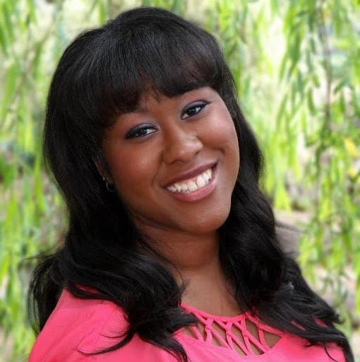 Terri Thomas Photo 13