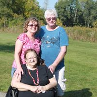 Debra Molina Photo 17