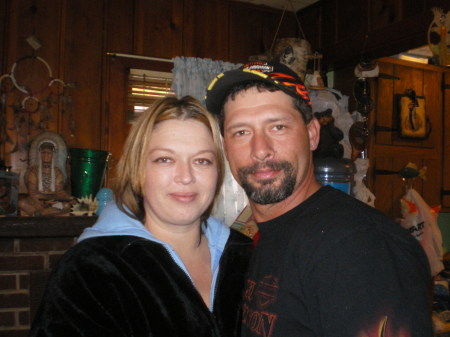 Angela Raines Photo 8