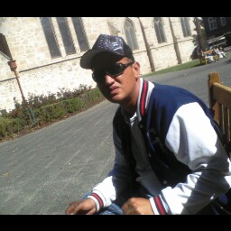 Robert Ryder Photo 29