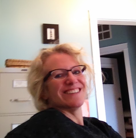 Catherine Hart Photo 37