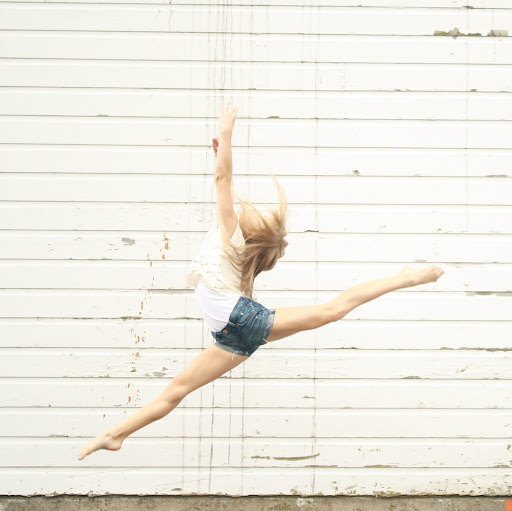 Anna Erickson Photo 34