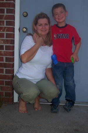 Annette Melvin Photo 17