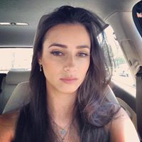 Danielle Raphael Photo 7