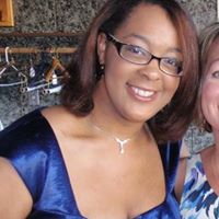 Adrianne Smith Photo 40