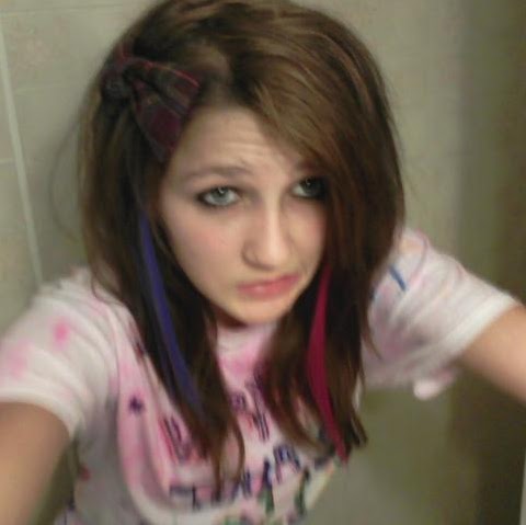Kirsten Arnold Photo 17