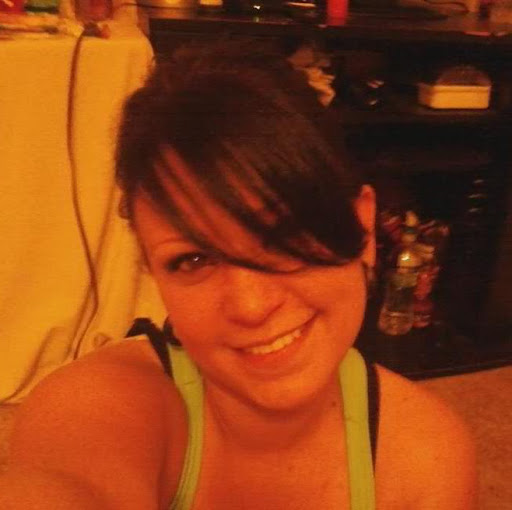 Alicia Bishop Photo 33