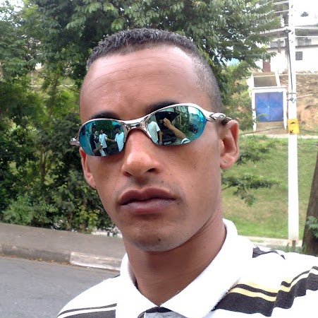 Roberto Felipe Photo 15