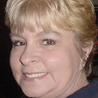 Kay Cummings Photo 28