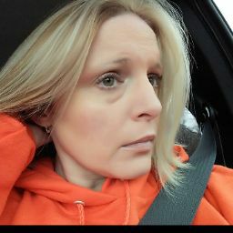 Theresa Bishop Photo 25