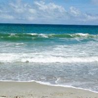 Christine Mckeon Photo 15