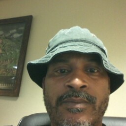 Robert Eddie Photo 5