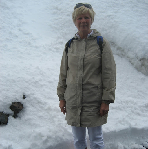 Liz Hughes Photo 35 Liz Hughes Photo 35