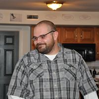 Joshua Benfield Photo 13