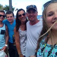 Megan Stephens Photo 15