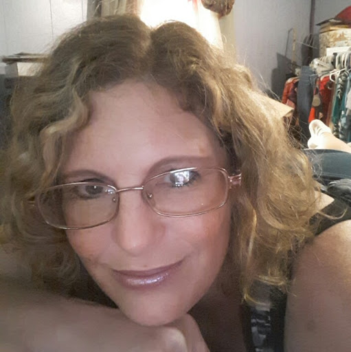 Christina Michaud Photo 6