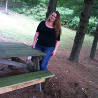 Amy Gilbert Photo 40