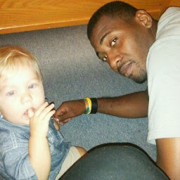 Derrick Reese Photo 12