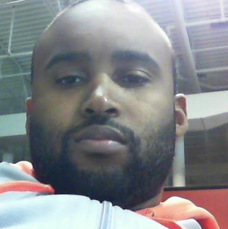 Johnny Lowe Photo 42