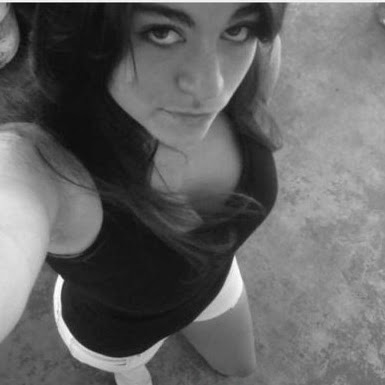 Kristin Sellers Photo 17