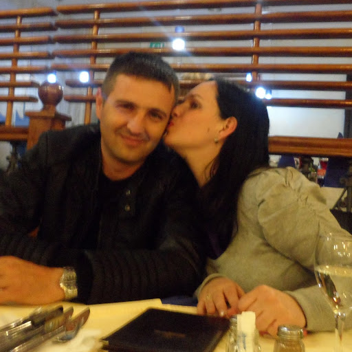 Edina Memic Photo 1