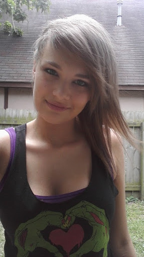 Jennifer Mattingly Photo 15