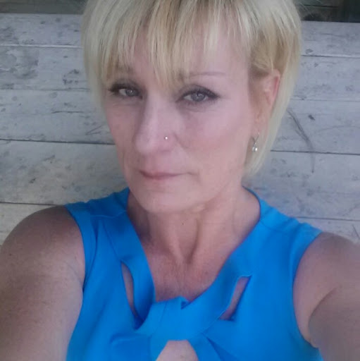 Deborah Mendez Photo 4