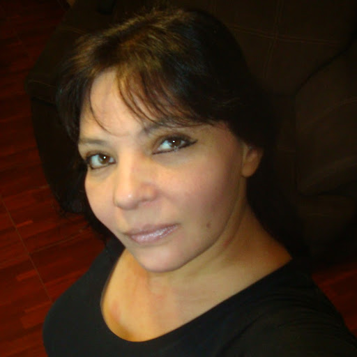 Ana Trejo Photo 14