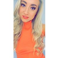 Danielle Devine Photo 17
