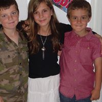 Catherine Hurd Photo 11