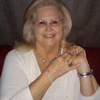 Jacqueline Richter Photo 8