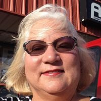 Wendy Hutcheson Photo 6