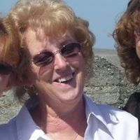 Carole Leonard Photo 34