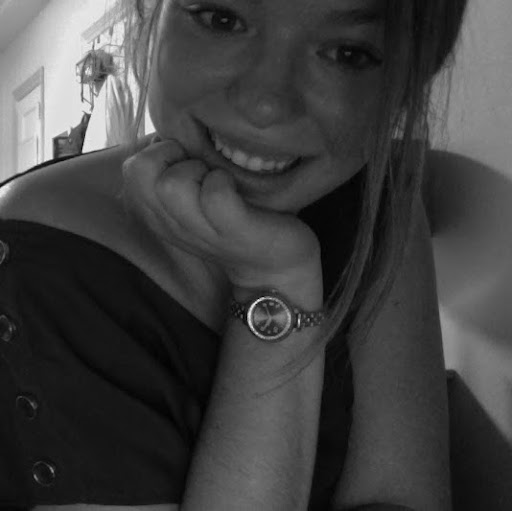 Beth Griffith Photo 28