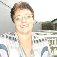 Rebecca Beasley Photo 19