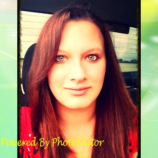 Kristin Sullivan Photo 25