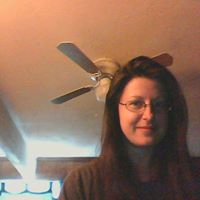 April Bowles Photo 7