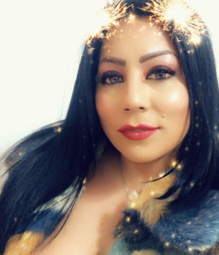 Nancy Gonzalez Photo 48