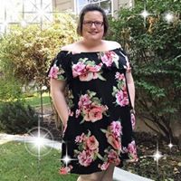 Amanda Mabry Photo 13