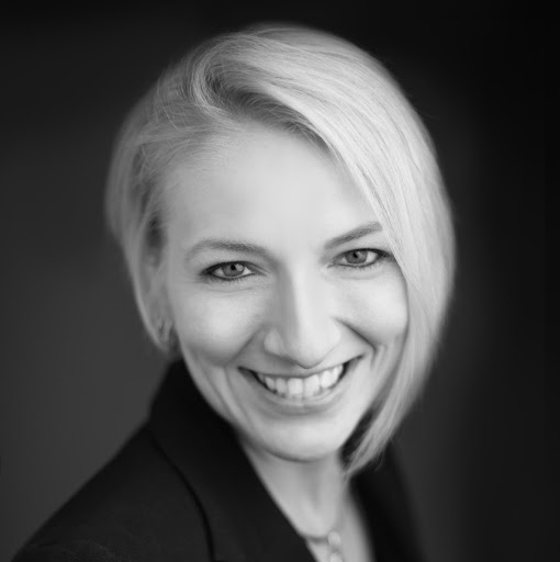 Tracy Simon Photo 17