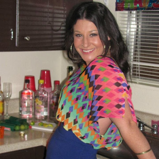 Ellen Harrison Photo 15