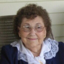 Madeline Walter Photo 14