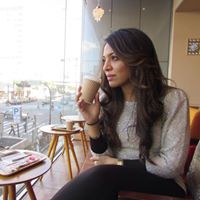 Nadia Hosseini Photo 6