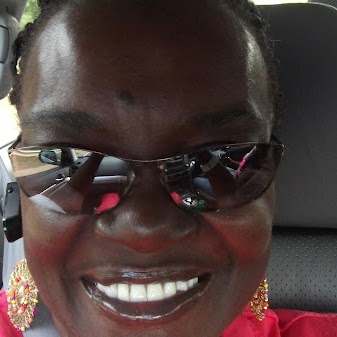 Lynda Carter Photo 37