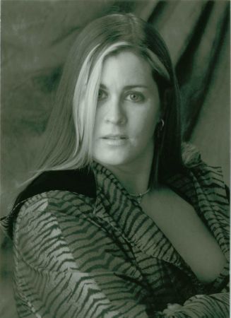 Adrienne Smith Photo 29