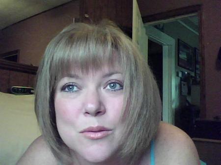 Kelly Chapman Photo 7