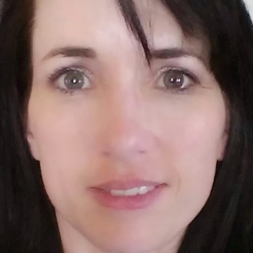 Stacy Santos Photo 15