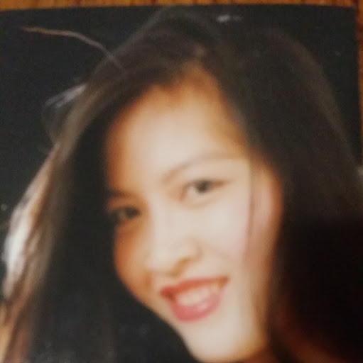 Diem Nguyen Photo 18