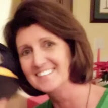 Elizabeth Paris Photo 13