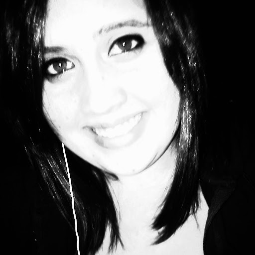 Sarah Burger Photo 22